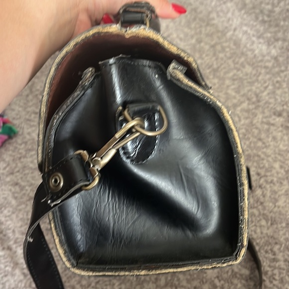 Vintage doctors bag 1800s original and one of a kind - Picture 3 of 4